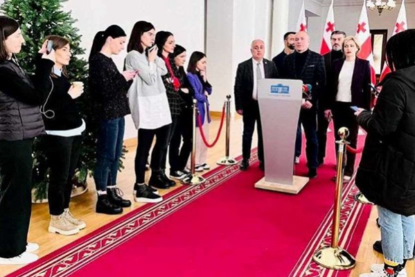 საზოგადოებრივი მოძრაობა „ხალხის ძალა“ განცხადებას ავრცელებს