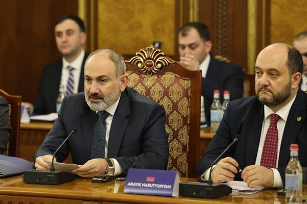 ნიკოლ ფაშინიანი:  საქართველო- სომხეთის მთავრობათაშორისი ეკონომიკური კომისიის სხდომის ფარგლებში მიღებული შეთანხმებები სომხურ-ქართულ ურთიერთობებს ახალ შინაარსს შესძენენ
