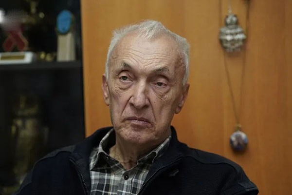 თენგიზ ცერცვაძე: მსოფლიოში კორონავირუსის შემთხვევებმა მოიმატა, აშშ-ში კი დაფიქსირდა „ომიკრონის“ ახალი სუბვარიანტი, რომელიც ექსპერტების აზრით, მეტად გადამდებია - საქართველოშიც აღინიშნა შემთხვევების მატება, თუმცა დღეში 200-300-ს არ გადასცილებია
