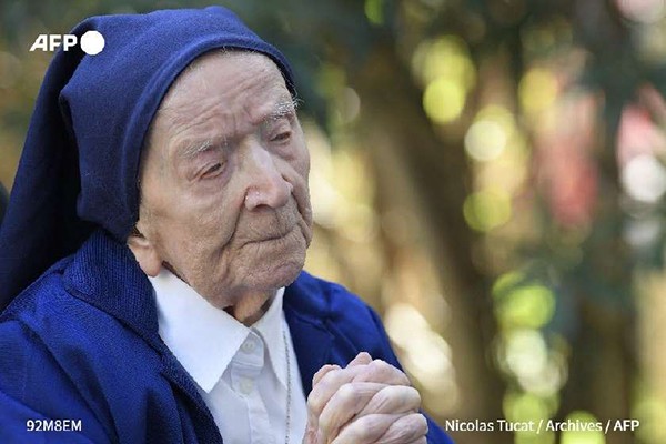 მსოფლიოს ყველაზე ასაკოვანი ადამიანი, მონაზონი ანდრე 118 წლისა გარდაიცვალა