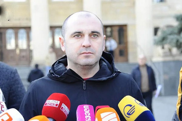 ლევან ხაბეიშვილი: ყველა იმ ადამიანმა, ვინც მონაწილეობდა და მონაწილეობს პრეზიდენტ სააკაშვილის წამებასა და არაადამიანურ მოპყრობაში, უნდა იცოდეს, რომ პასუხი მოეთხოვება