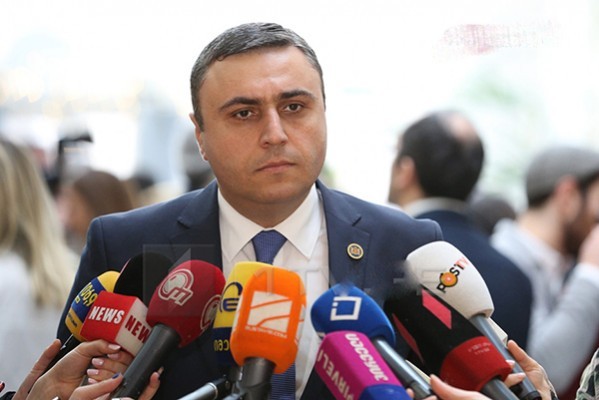 დავით მათიკაშვილი ლიზა იასკოს განცხადებაზე: სახელმწიფო დროშის და სიმბოლოების პატივისცემა ყველასთვის სავალდებულოა