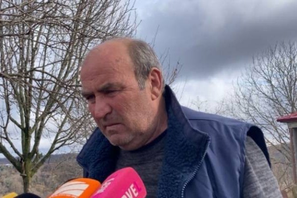 ბადრი ესებუას მამა თვლის, რომ მისი შვილი უდანაშაულოა