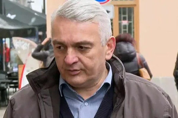 კულტურის სამინისტროს გენინსპექციის უფროსი: ერთ ნახატს ნახევის სახით აქვს დაზიანება, ორს ანაქერცლი აღენიშნება - გასულ კვირაში ხელი შეგვეშალა ნახატების წაღებაში, დღეს უპრობლემოდ გაგვატანეს