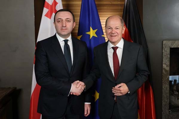 ირაკლი ღარიბაშვილი ოლაფ შოლცთან შეხვედრის შესახებ: განვიხილეთ  ჩვენს ქვეყნებს შორის არსებული მეგობრობა და მყარი პარტნიორობა, რომელიც საერთო ღირებულებებს ეფუძნება