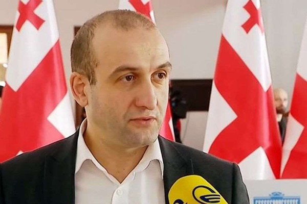 იაგო ხვიჩია „ხალხის ძალის“ კანონპროექტზე: მსჯელობაში ჩავერთვებით, მაგრამ, მხარს არ დავუჭერთ