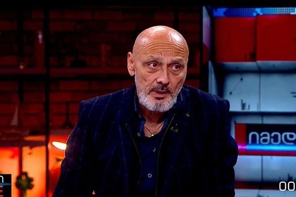 ჯონდი ბაღათურია: როცა სააკაშვილი პრეზიდენტი გახდა მისი ქონება იყო 127 000 ლარი, მისი დედა იყო მეცნიერ-მუშაკი ძალიან პატარა ხელფასით, ჩემი შეფასებით, დღეს მათი ქონება 100 მილიონს აჭარბებს