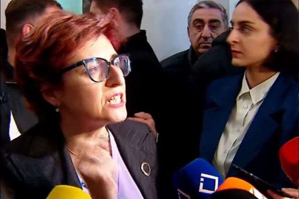 ხათუნა სამნიძე: საპროტესტო აქციები აღარ უნდა გაგრძელდეს და პარლამენტში ოპოზიციამ უნდა გააგრძელოს საქმიანობა 12 პუნქტის შესრულებასთან დაკავშირებით