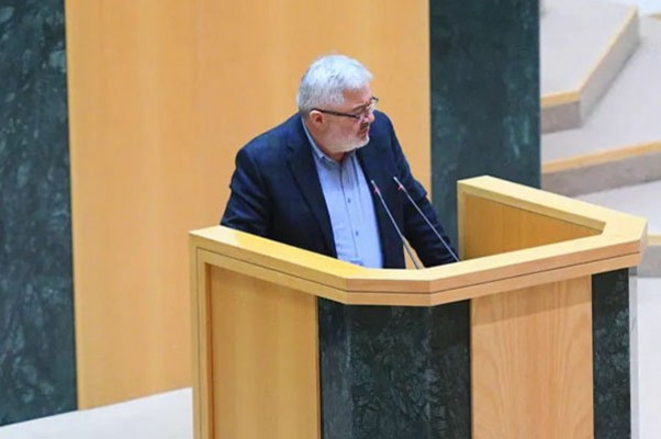 დავით უსუფაშვილი: კოზირი თუ ჯოკერი: „მიშა მოდის“, რომელიც „ქართული ოცნებისთვის“ გაუჭრელი იყო, გაიჭრა - ძალიან მალე, არჩევნებით უნდა დასრულდეს ის ორი ეპოქა, რომელმაც ქვეყანას უდიდესი ზარალი მოუტანა