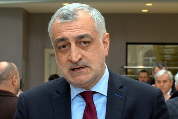მამუკა ხაზარაძე: ვიღაცის პოზიციაა, რომ „ქართული ოცნების“ პირობებში არ უნდა იქნას მიღებული კანდიდატობა, რასაც მე და ჩემი პარტია კატეგორიულად ვეწინააღმდეგებით