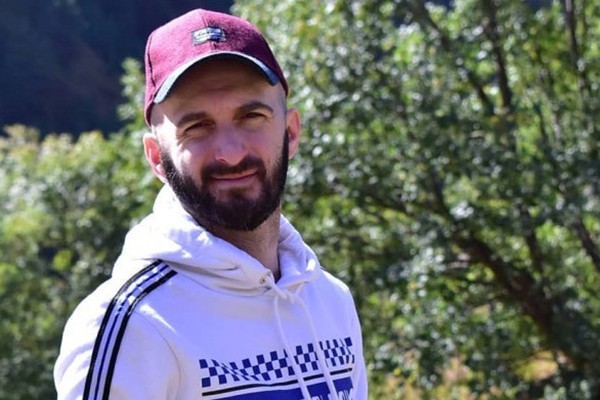 გიორგი კეკელიძე წყლის ჭავლთან მოცეკვავე გოგონაზე: საერთოდ არ ვიცოდი, ვისი და იყო, ან კი რა მნიშვნელობა ჰქონდა