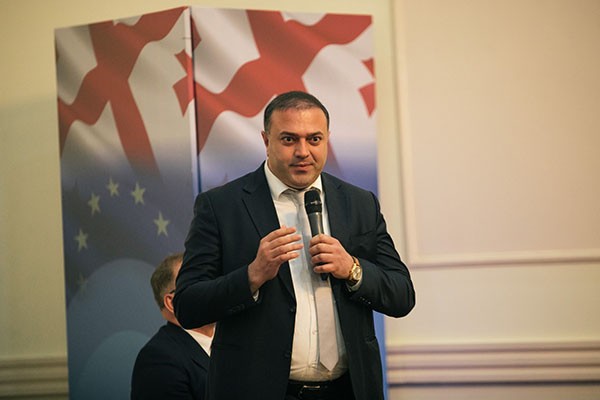 „ქართული ოცნების“ ქობულეთის რაიონულ ორგანიზაციას ლევან ზოიძე უხელმძღვანელებს