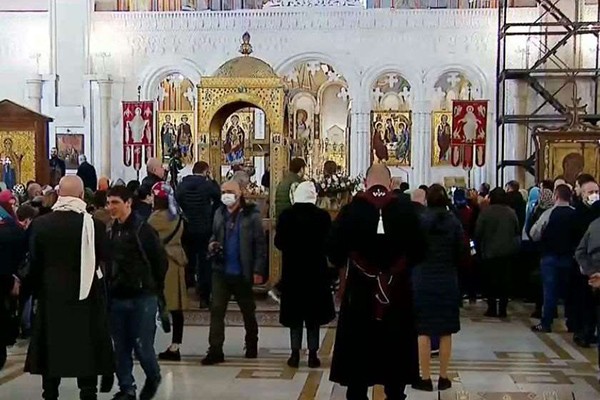მართლმადიდებელი ეკლესია დღეს ხარების დღესასწაულს აღნიშნავს