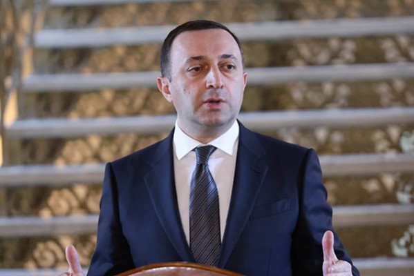 ირაკლი ღარიბაშვილი: მე ყოველთვის მზად ვარ, როგორც პრემიერ-მინისტრი და მთავრობის მეთაური, რომ მოვისმინო ინფორმაცია მოსამართლეებისგან, გავიზიარო მათი წუხილი და ამის შემდეგ ჩვენ დავიგეგმოთ, თუ რა ნაბიჯები შეიძლება გადავდგათ ერთად