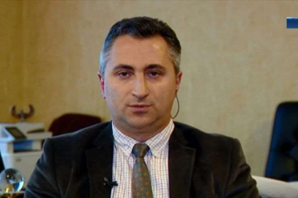 დიმიტრი გვრიტიშვილი: ლაშა ჩხიკვაძემ ღიად დააფიქსირა მისთვის კონკრეტულ საქმეზე გამოტანილი განაჩენის შესახებ ანგარიშის მოთხოვნის ფაქტი, საელჩომ გადაწყვიტა დაესაჯა ის და სასწავლო ვიზიტით წასაყვან მოსამართლეთა სიიდან ამოეღო