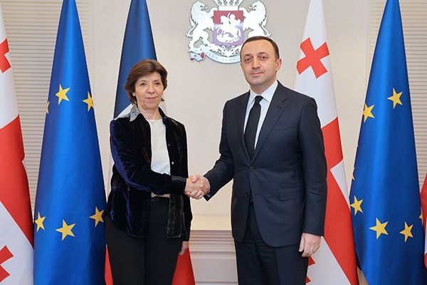 საქართველოს პრემიერ-მინისტრი საფრანგეთის საგარეო საქმეთა მინისტრს შეხვდა