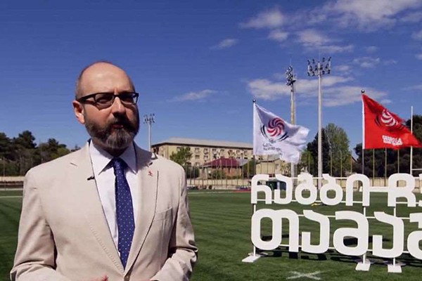 ნიკოლოზ ჩხეტიანი: სარაგბო ბაზის ქსელის მესაკუთრე იქნება რაგბის კავშირი. ეს არ ნიშნავს, რომ ფონდი „ქართუ“ განზე გადგა და აღარ დაეხმარება ქართულ რაგბის. ჩვენ გავაგრძელებთ დაფინანსების პროგრამას