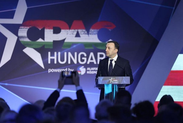ირაკლი ღარიბაშვილი: ყველაფერი, რაც შეიძლება შევაჯამოთ, საქართველოს კათოლიკოს-პატრიარქ ილია II-ს, ბრძენი და ჩვენს ქვეყანაში ყველაზე ავტორიტეტული ადამიანის  მიერ შემოთავაზებულ პოსტულატებშია - ღმერთი, სამშობლო, ადამიანი