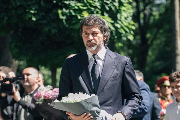 კახა კალაძე: ფაშიზმზე გამარჯვების დღეს ვულოცავ ყველას, ვისთვისაც ძვირფასია თავისუფლება, ღირსება, ადამიანის უფლებების დაცვა, ჰუმანიზმი