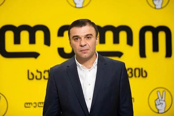 ლევან სამუშია: რუსეთიდან პირდაპირი ფრენების აღდგენა ძალიან მძიმე გავლენას მოახდენს - სამარცხვინოა პრემიერის და საგარეო საქმეთა მინისტრის განცხადებები, რომლებიც ოკუპანტი ქვეყნის პრეზიდენტს მადლობას ეუბნებიან