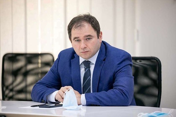ნიკოლოზ სამხარაძე: სალომე ზურაბიშვილი რეკომენდაციებთან დაკავშირებით, ქვეყნის შიგნით  ისეთ განცხადებებს აკეთებს, რომელიც ჩვენთვის ზოგჯერ გაუგებარი, ზოგჯერ კი მიუღებელიცაა - დიდი იმედი მაქვს, ქვეყნის გარეთ მსგავს განცხადებას არ გააკეთებს