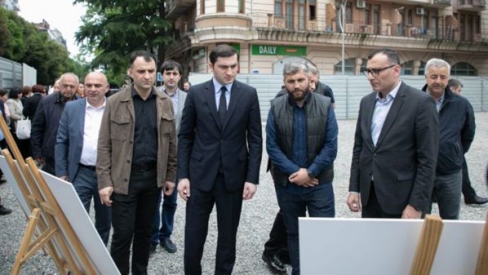 ბათუმში 2021 წლის 8 ოქტომბერს მომხდარი ტრაგედიის შედეგად დაზარალებული ოჯახებისთვის ახალი საცხოვრებელი სახლის მშენებლობა დაიწყო