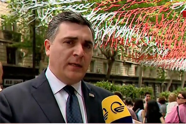 ილია დარჩიაშვილი: საქართველოს ყველა მოქალაქეს მინდა მივულოცო დღევანდელი დღე, ვუსურვო იცხოვრონ ძლიერ, მშვიდობიან, ეკონომიკურად განვითარებულ და ევროპულ საქართველოში
