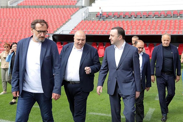 ირაკლი ღარიბაშვილი: ჩვენ ვემზადებით, რომ ვუმასპინძლოთ ღირსეულად 21 წლამდე ნაკრებთა ევროპის ჩემპიონატს ფეხბურთში; სრულად განვაახლეთ 10 ობიექტი