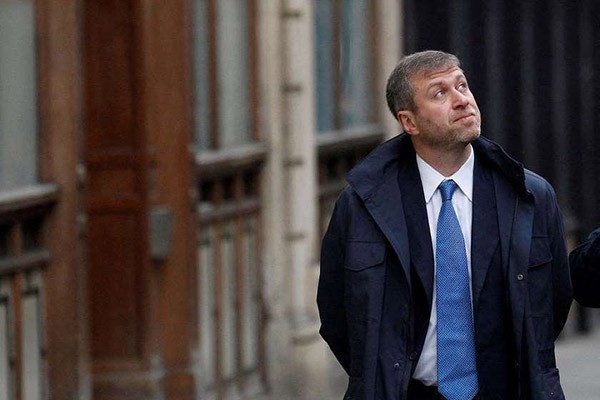 რომან აბრამოვიჩს არ სურს „ჩელსის“ გაყიდვით მიღებული თანხა უკრაინას გადასცეს