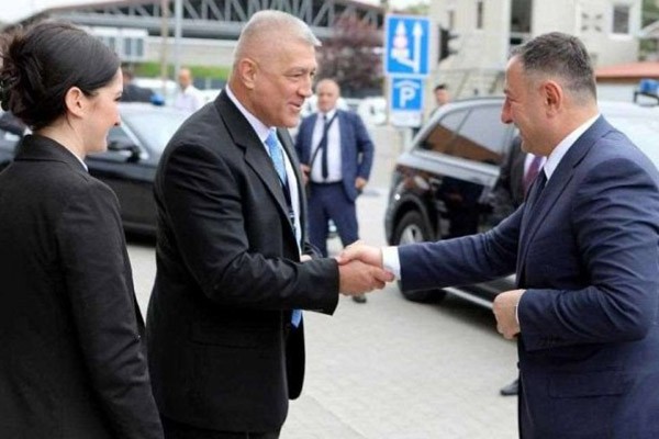 საქართველოს შინაგან საქმეთა მინისტრი უნგრეთში ოფიციალური ვიზიტის ფარგლებში უნგრეთის შინაგან საქმეთა სამინისტროს დანაყოფებს სტუმრობს