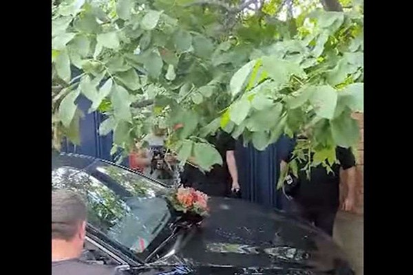 კასპში ლევან ხაბეიშვილსა და „ნაციონალური მოძრაობის“ წარმომადგენლებს დაუპირისპირდნენ