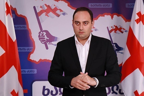 ზურაბ ქადაგიძე ჟორიკა რურუას: ნება იბოძე და გააუქმე ხვალინდელი ღონისძიება,რომ თავიდან აცილებული იყოს პოტენციური დაპირისპირება, თუ იმდენი გაქვს აღებული, რომ ციფრები უფრო წონის ვიდრე მოქალაქეთა უსაფრთხოება?