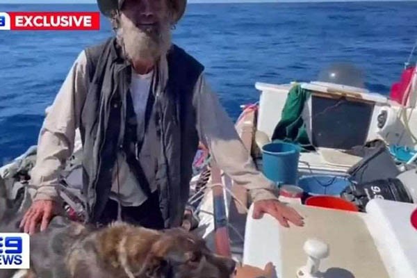 ორი თვის წინ წყნარ ოკეანეში დაკარგული ავსტრალიელი მეზღვაური და მისი ძაღლი იპოვეს