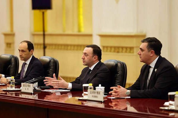 ირაკლი ღარიბაშვილი ჩინეთის პრემიერს: ერთი კონკრეტული გზავნილით ჩამოვედი - გავაძლიეროთ ჩვენი ორმხრივი კავშირები, ურთიერთობა და მეგობრობა
