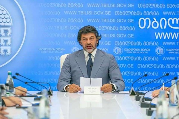 კახა კალაძე: მერიის ყველა შესაბამისი სამსახური გამოსულია და ახორციელებს შესაბამის სამუშაოებს - ყველას, ვისაც პრობლემები შეუქმნა ამინდმა, შეუძლია დაგვიკავშირდეს ცხელ ხაზზე