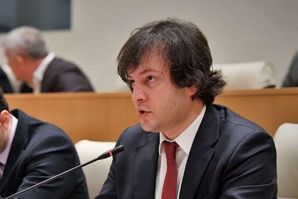 ირაკლი კობახიძე: გაუგებარია, როგორ უნდა განხორციელდეს საქართველოში ე.წ. დეპოლარიზაცია, როდესაც ოპოზიციის რადიკალური ნაწილი ახერხებს და ბუნებრივ კატასტროფებზეც კი პოლიტიკური ქულების დაწერას ცდილობს