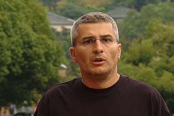 მამუკა მდინარაძე: ვთხოვ სტიქიის ზონაში მცხოვრებ ყველა იმ ადამიანს, ვისაც ტერიტორიის დატოვების რეკომენდაცია ეძლევა, მინიმალურ რისკსაც ნუ გაწევენ და ნუ ჩააგდებენ სიცოცხლეს საფრთხეში, ეთანამშრომლონ შესაბამის სამსახურებს