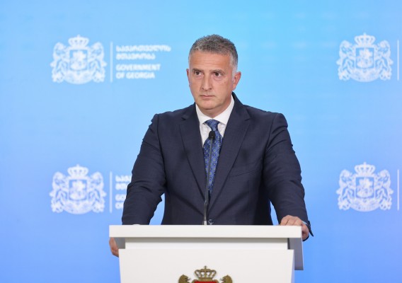 რევაზ ჯაველიძე - მთავარია, რომ პრემიერის ფრენისათვის ბიუჯეტიდან ერთი თეთრი არ არის გადახდილი, მემგონი ჩვენს მოსახლეობას ეს აინტერესებს, სახელმწიფომ გაიღო თუ არა ეს ხარჯი, მე შემიძლია ეს დაგიდასტუროთ, რომ არა