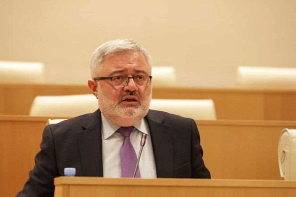 დავით უსუფაშვილი: ძალაში შესული რომელი განაჩენი ედო ვინმეს მაგიდაზე, როდესაც ხაზარაძე-ჯაფარიძის ანგარიშები დაყადაღდა?! - ფარცხალაძის გამო სახელისუფლებო სისტემა ჰაერში ავარდით და ჩამოვარდით