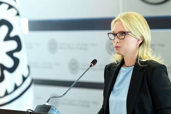 ნათია თურნავა ფარცხალაძეზე: არ მაქვს უფლება თუნდაც სანქცირებული კლიენტის ტრანზაქციებზე ვისაუბრო, მაგრამ ვვარაუდობ, რომ არანაირი ტრანზაქცია არ მოხდებოდა - კომერციული ბანკები ძალიან ფრთხილად მიუდგებოდნენ ამ შემთხვევას