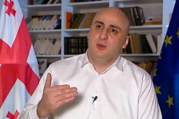 ნიკა მელია: გამოვრიცხავთ რომელიმე პარტიაში გადასვლას... ენმ-ის რეალური მართვა მერაბიშვილისა და კეზერაშვილის ხელშია