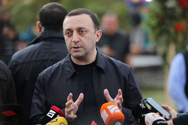 პრემიერი სალომე ზურაბიშვილის ვიზიტებთან დაკავშირებით: ჩვენს შორის ის მინიმალური ნდობა, რომელიც შენარჩუნებული იყო ისიც დაიკარგა და მე უბრალოდ ჩემი ხელმოწერით ვერ გავაგრძელებინებდი ქვეყნის წინააღმდეგ საბოტაჟს