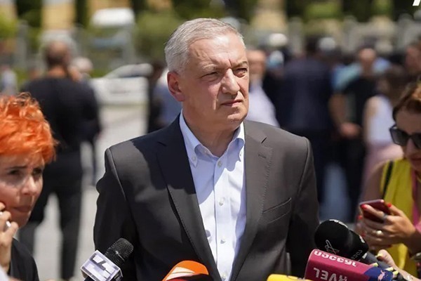 გია ვოლსკი: ოპოზიციურ ფლანგზე ასეთი სახის რეზოლუციებს არათუ მხარს არ დავუჭერთ, არამედ საერთოდ არც უნდა განიხილებოდეს - ამ რეალობაში ასეთი წამოკნავლებები არაადეკვატურია 