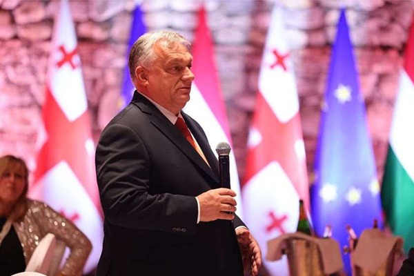 მინდა გავიმეორო ბატონი ირაკლი ღარიბაშვილის სიტყვები, რომ ღრმა საფუძველი მეგობრობისთვის გახლავთ ერთიანი ქრისტიანული ტრადიცია ორივე ქვეყნისთვის, არ არის ადვილი იყო ქრისტიანი ევროპაში, არ არის ადვილი მართო ქრისტიანული მთავრობა ევროპაში