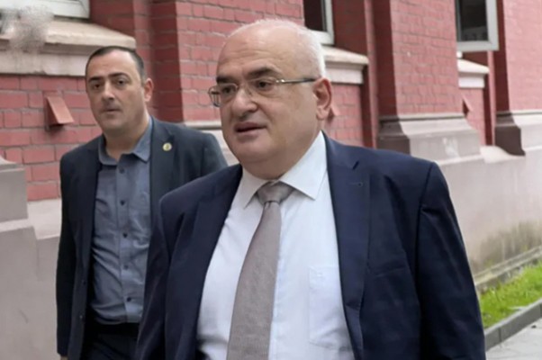 საკონსტიტუციო სასამართლოს თავმჯდომარე: არანაირი ზეწოლა არ ყოფილა - არ გვჭირდება ზეწოლა, ზეწოლის გარეშეც ვიცით, როგორი და რა გადაწყვეტილება უნდა მივიღოთ