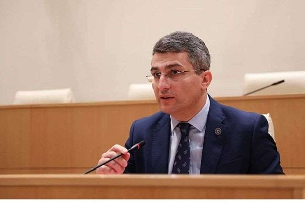 მამუკა მდინარაძე სალომე ზურაბიშვილს: შემიძლია მოგილოცოთ, „ნაცმოძრაობის“ ერთადერთ კამპანიაში არ იყავით ჩართული და დღეს იმაშიც ჩაერთეთ, რასაც შვილების ბულინგის კამპანია ჰქვია