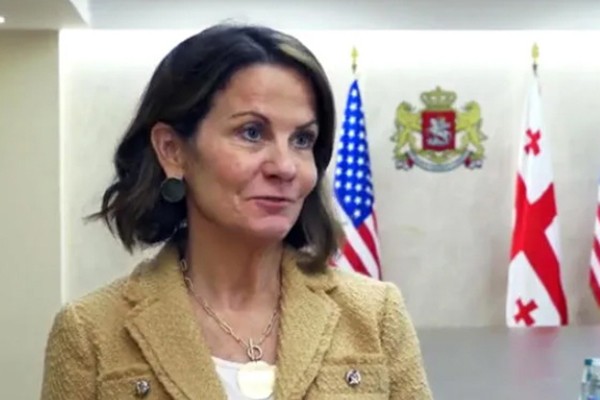 რობინ დანიგანი: ჩვენ გვაქვს ძლიერი სტრატეგიული თანამშრომლობა საქართველოსთან თავდაცვისა და უსაფრთხოების სფეროში და გავაგრძელებთ აღნიშნული თანამშრომლობის კიდევ უფრო გაღრმავებას