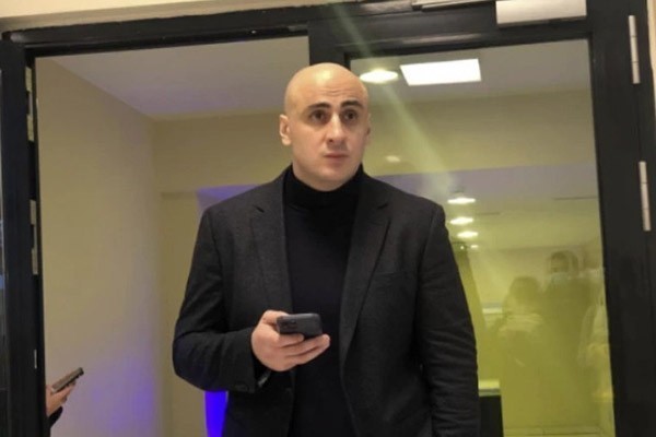 ნიკა მელია: მინდა, „ნაციონალური მოძრაობის“ ე.წ. მენეჯმენტს დავუსვა კითხვა, რომელიც ლეგიტიმურად აქვს ხალხს, პარტიის მხარდამჭერებს აინტერესებთ, კონკრეტულად, რა საქმეზეა „ნაციონალური მოძრაობა“ დღეს პარლამენტში