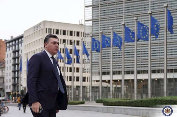 ილია დარჩიაშვილი: ევროკომისიის დღევანდელი გადაწყვეტილება არის პასუხი ქვეყნის ევროპულ არჩევანზე, რომელმაც წარმატებით გაიარა დემოკრატიული ტრანსფორმაციისა და ევროპულ ინსტიტუტებთან დაახლოების გზა