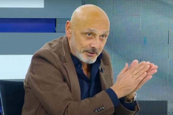 ჯონდი ბაღათურია: მელიასა და ხაბეიშვილის კინკლაობაზე რომ მანიფესტს გამოსცემ, არასერიოზულად გამოიყურება, ამ დოკუმენტისთვის მანიფესტის დარქმევა უკვე შარჟია